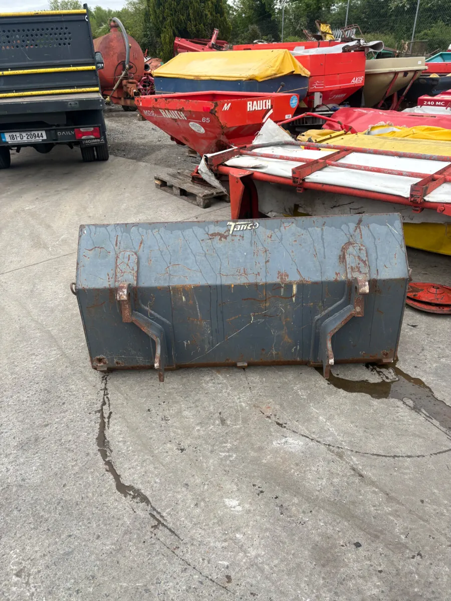 TANCO BUCKET - Image 1