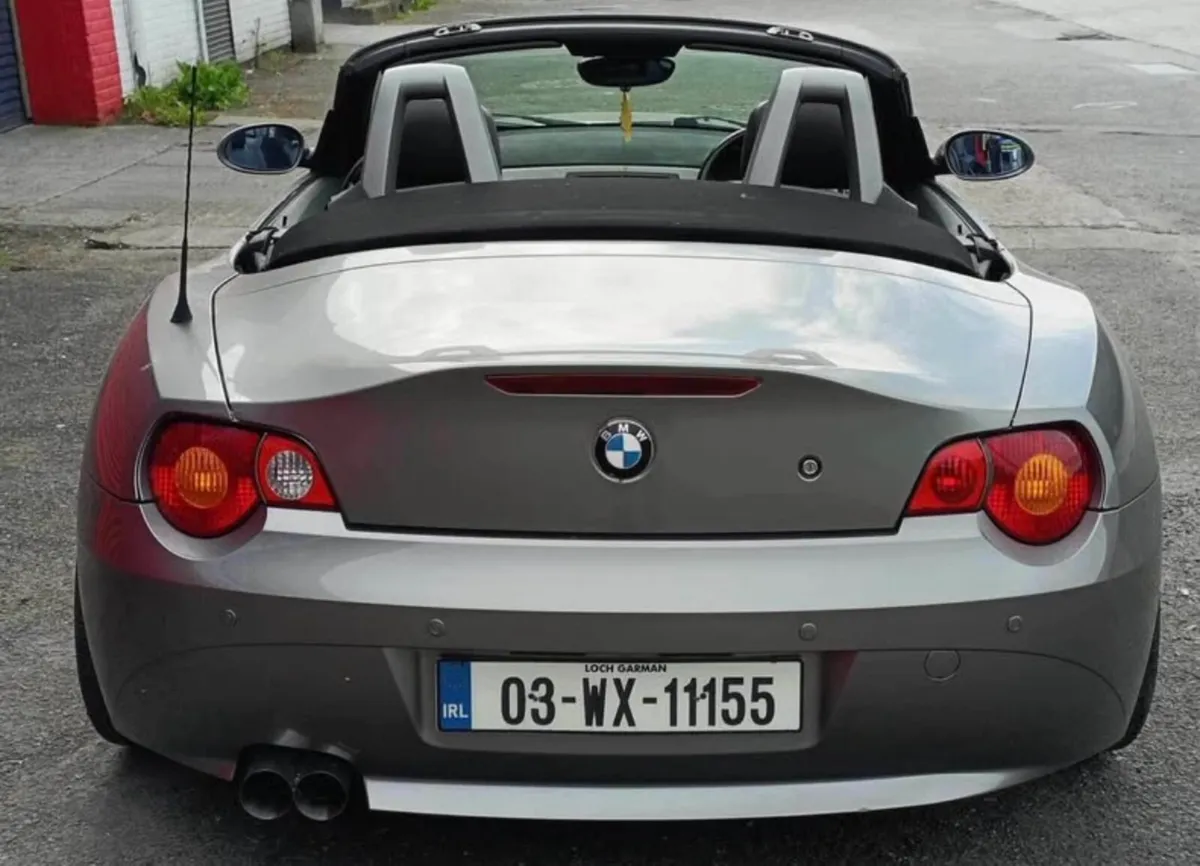 BMW Z4 2.5 - Image 2