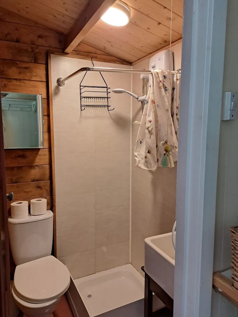Shed - Image 3