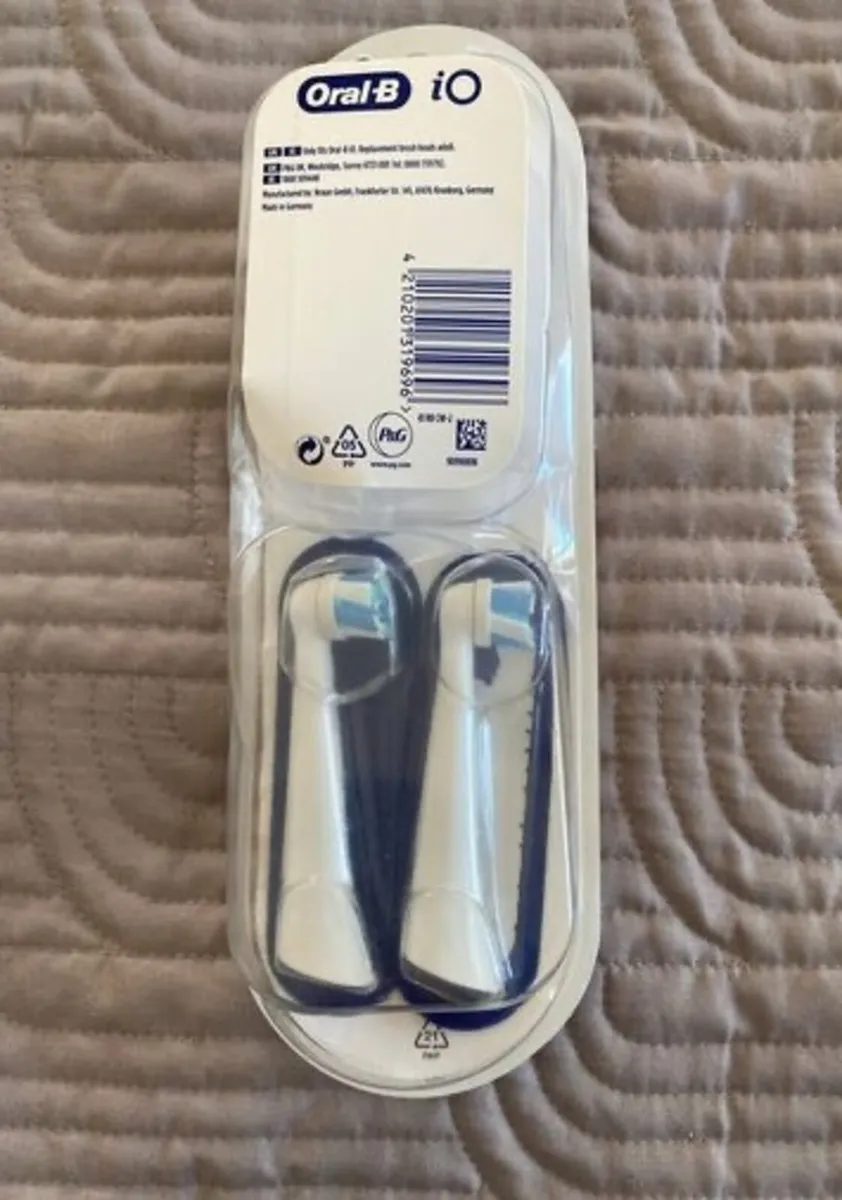 BNWT Oral-B iO Refills - electric toothbrush - Image 1