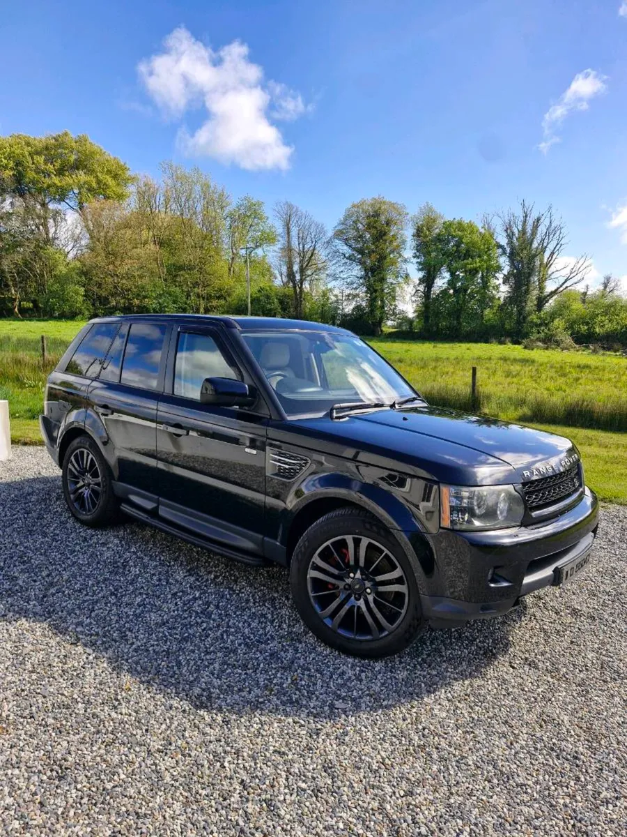 Range Rover Sport - Image 1