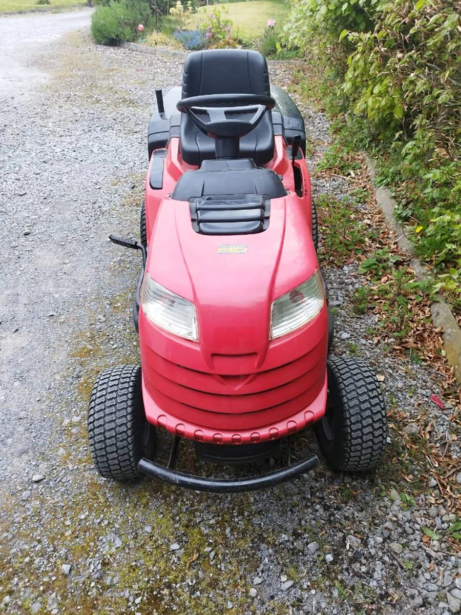 Ride lawnmower   / Coal Bunker - Image 2