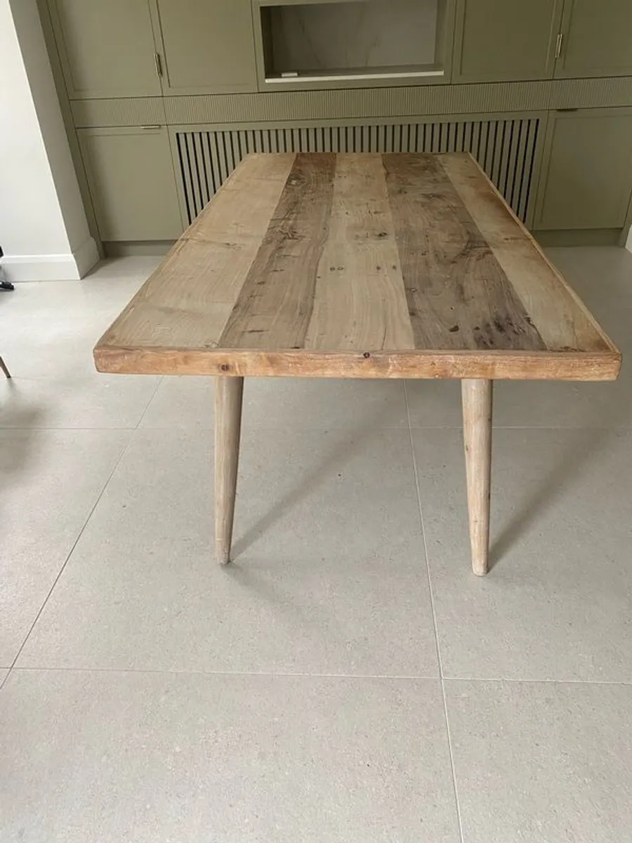 Solid teak dining table - Image 1