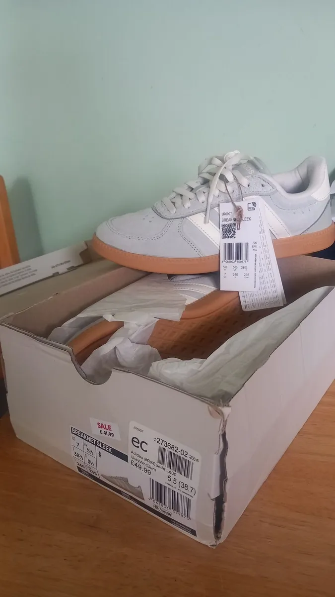 Adidas runners - Image 1