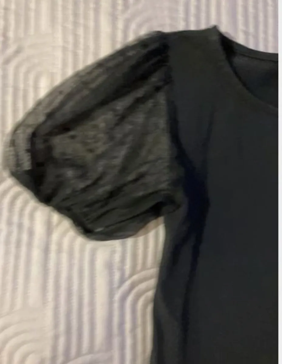 Lovely Penneys Top Size XS - Image 2