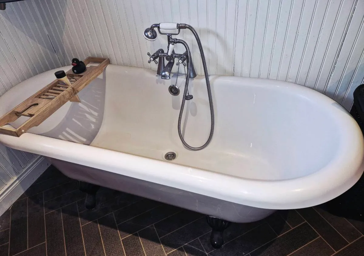 Bathroom - Image 1