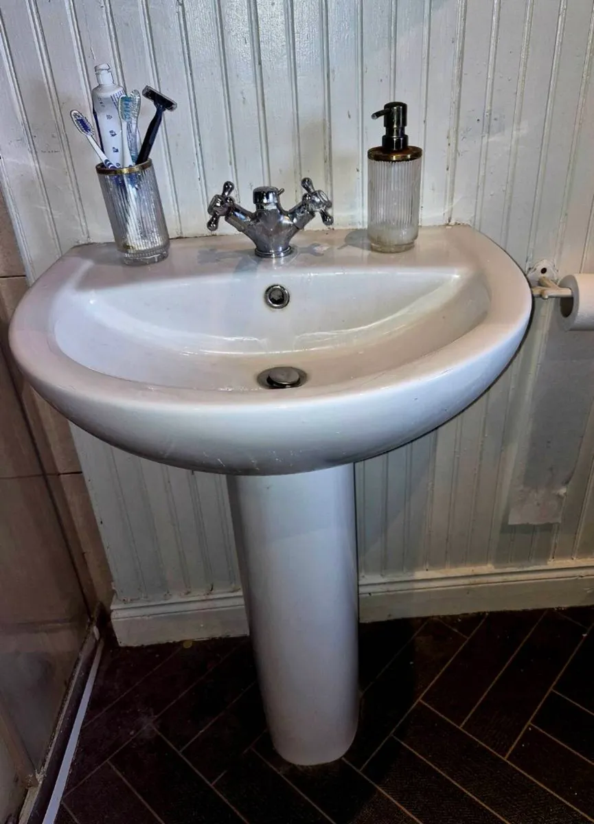 Bathroom - Image 3