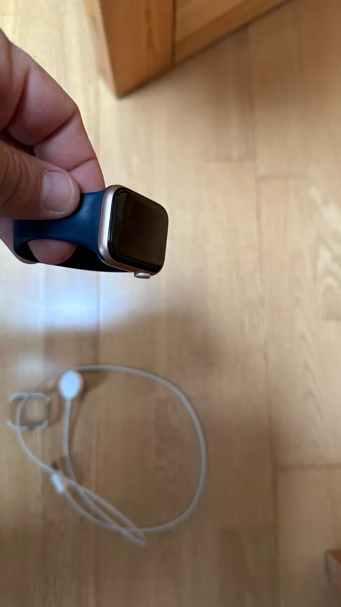 Apple Watch Series 6 - Image 1