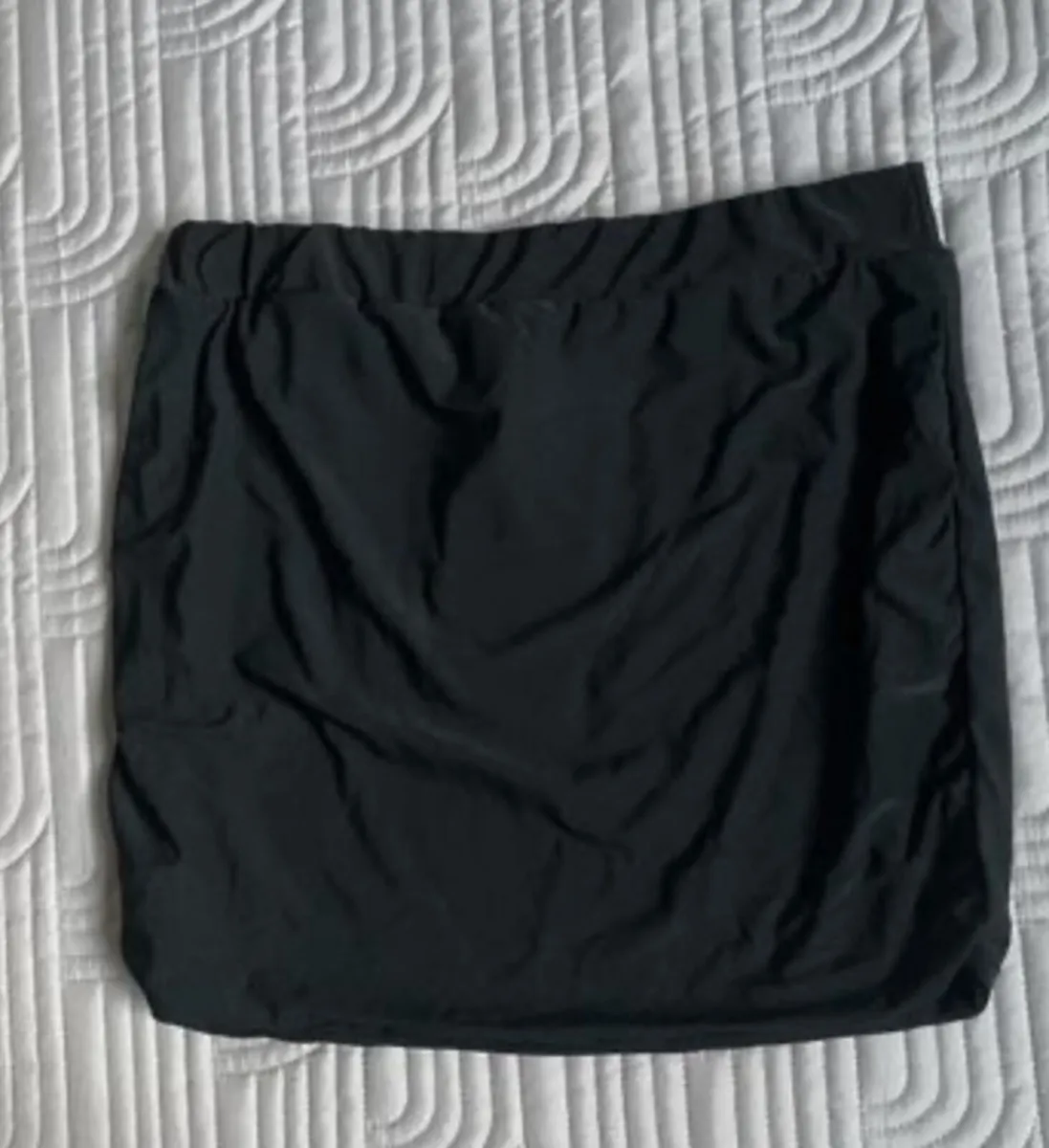 Black mini skirt Love Lisa Size 8 BNWT - Image 1