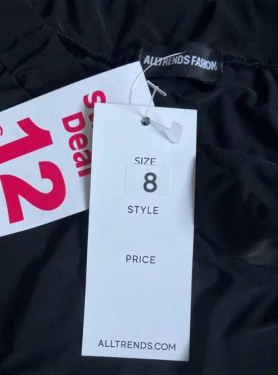 Black mini skirt Love Lisa Size 8 BNWT - Image 4