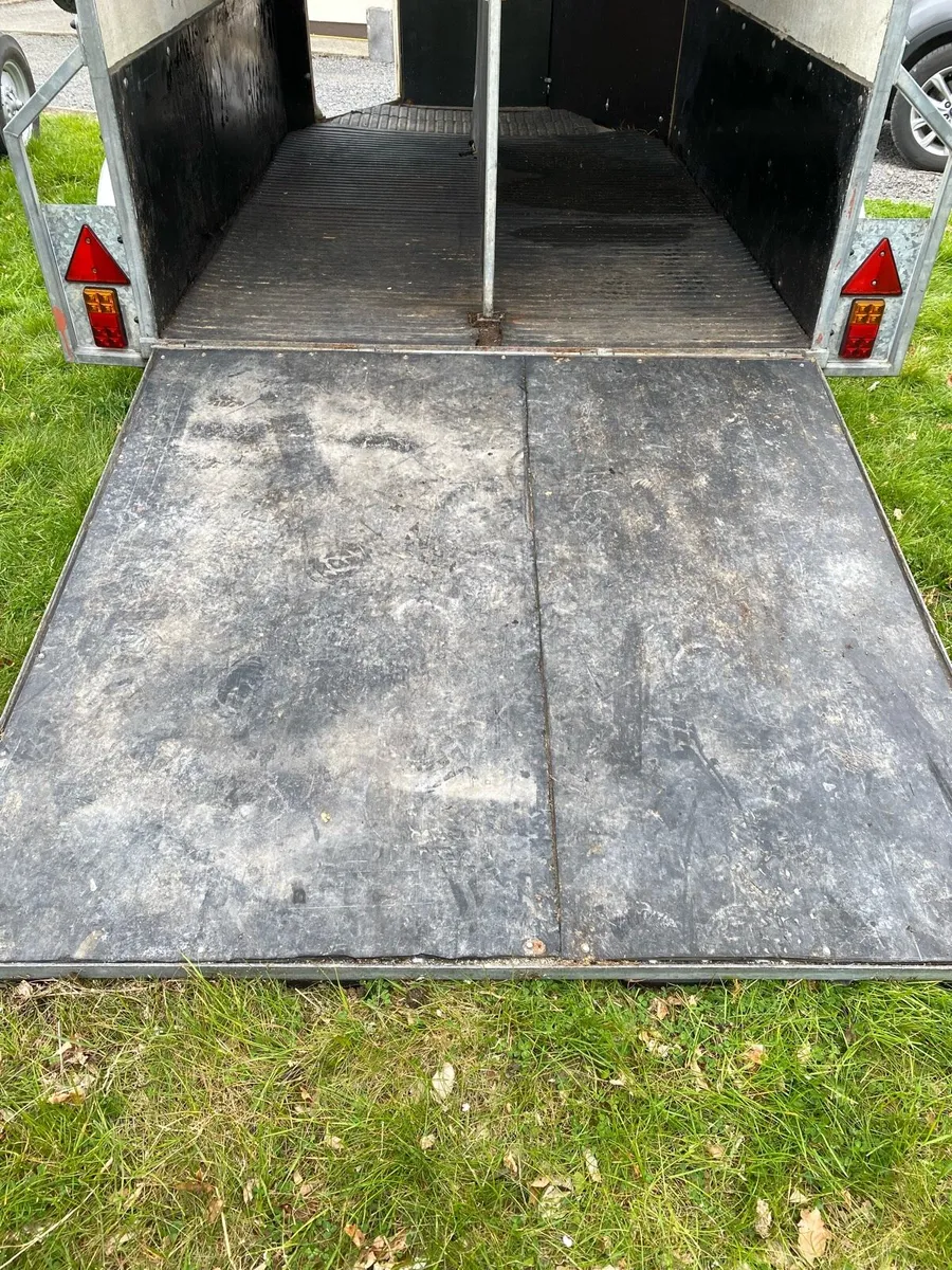 Horsebox - Image 2
