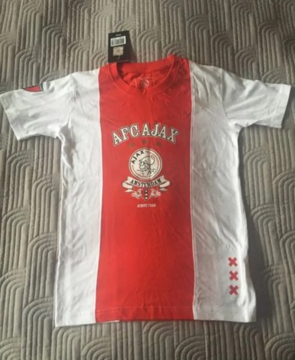 Ajax Football T-shirt Size Age 12/13 - Image 2