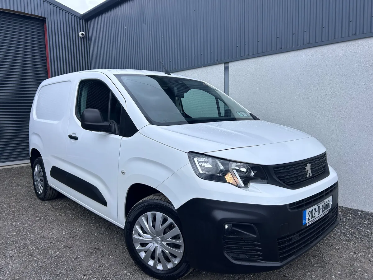 202 Peugeot Partner only 29’000 kms! - Image 2