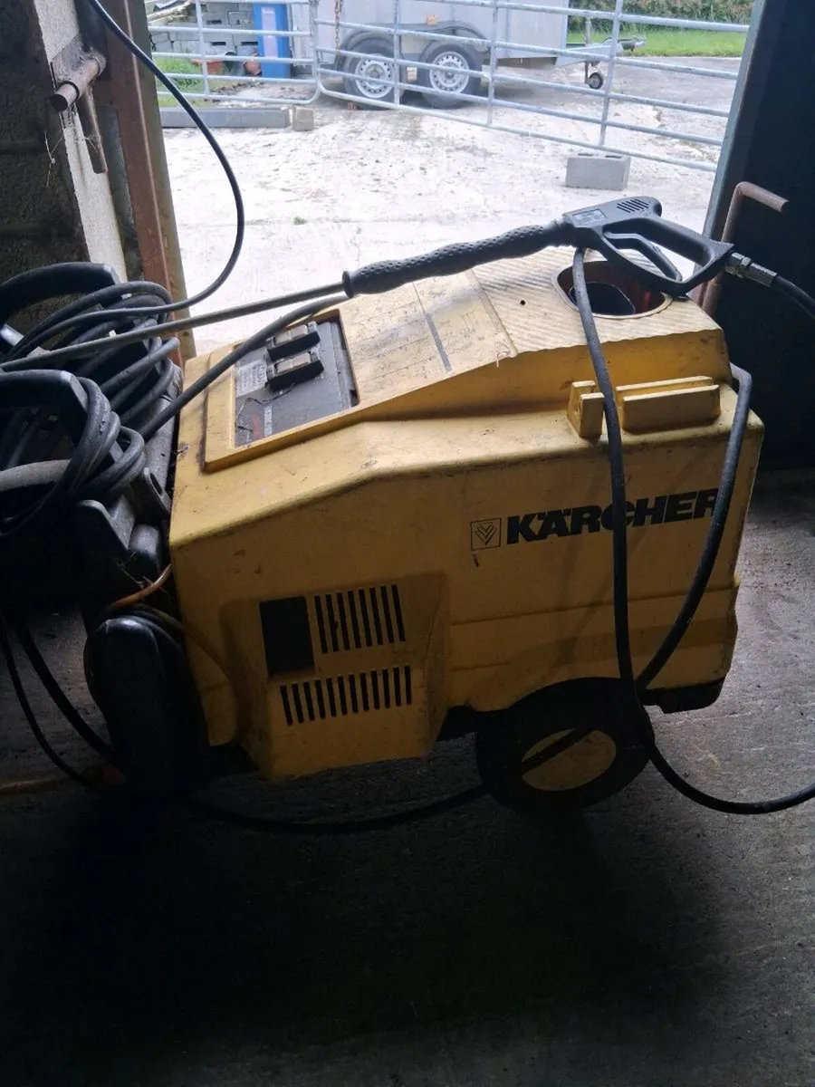 Karacher hot & cold power washer - Image 1