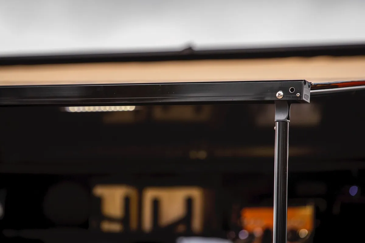 ARB Hard Case Aluminium Awning - Image 3