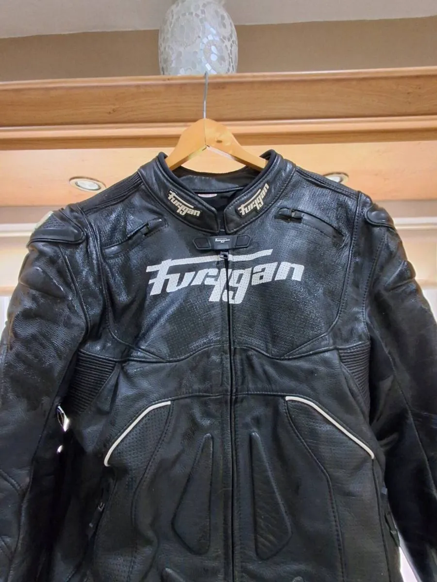 Motorbike gear - Image 4