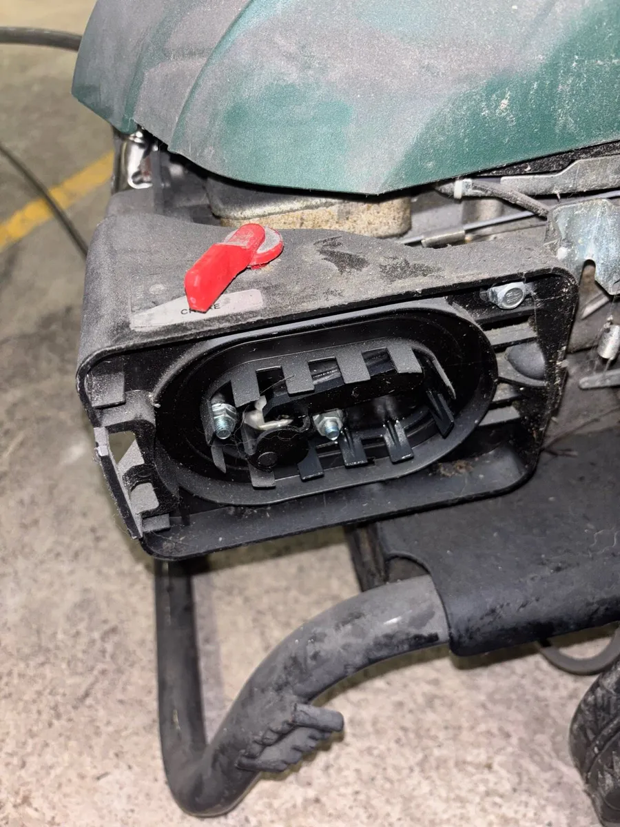 PARKSIDE PETROL PRESSURE WASHER - Image 2