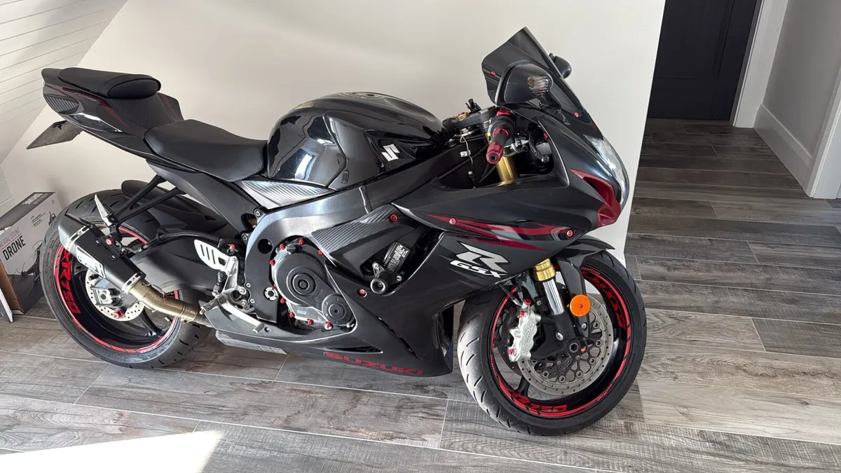 Gsxr 750 - Image 2