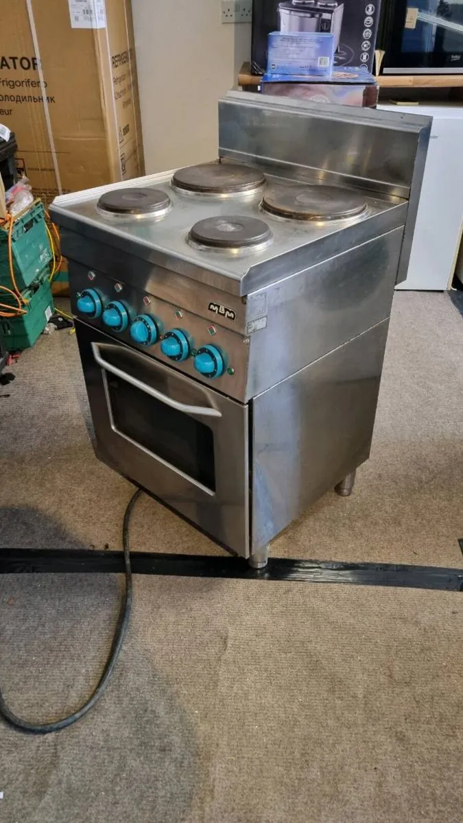 MBM Commercial cooker - Image 1