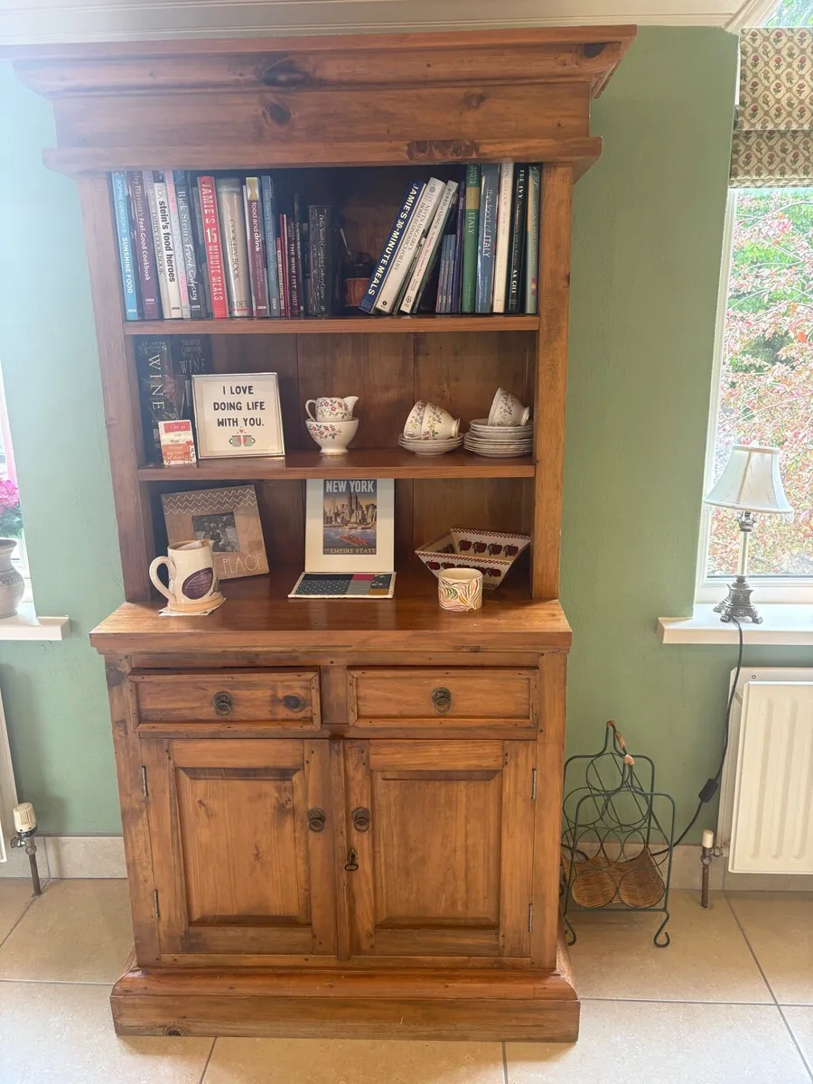 Dresser - Image 2