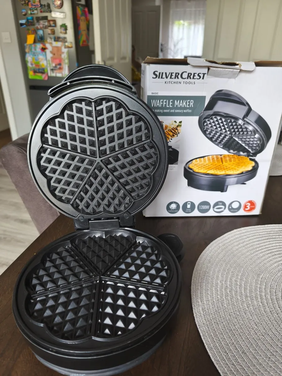 Waffle maker - Image 1
