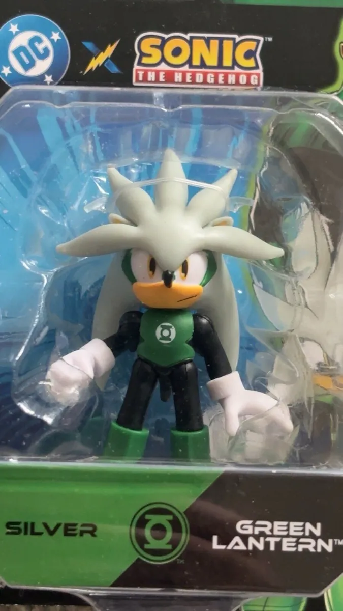 Sonic x DC Silver Green Lantern Figure New In Box - Image 3