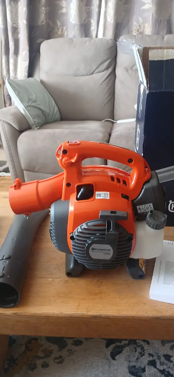 Husqvarna Blower - Image 1