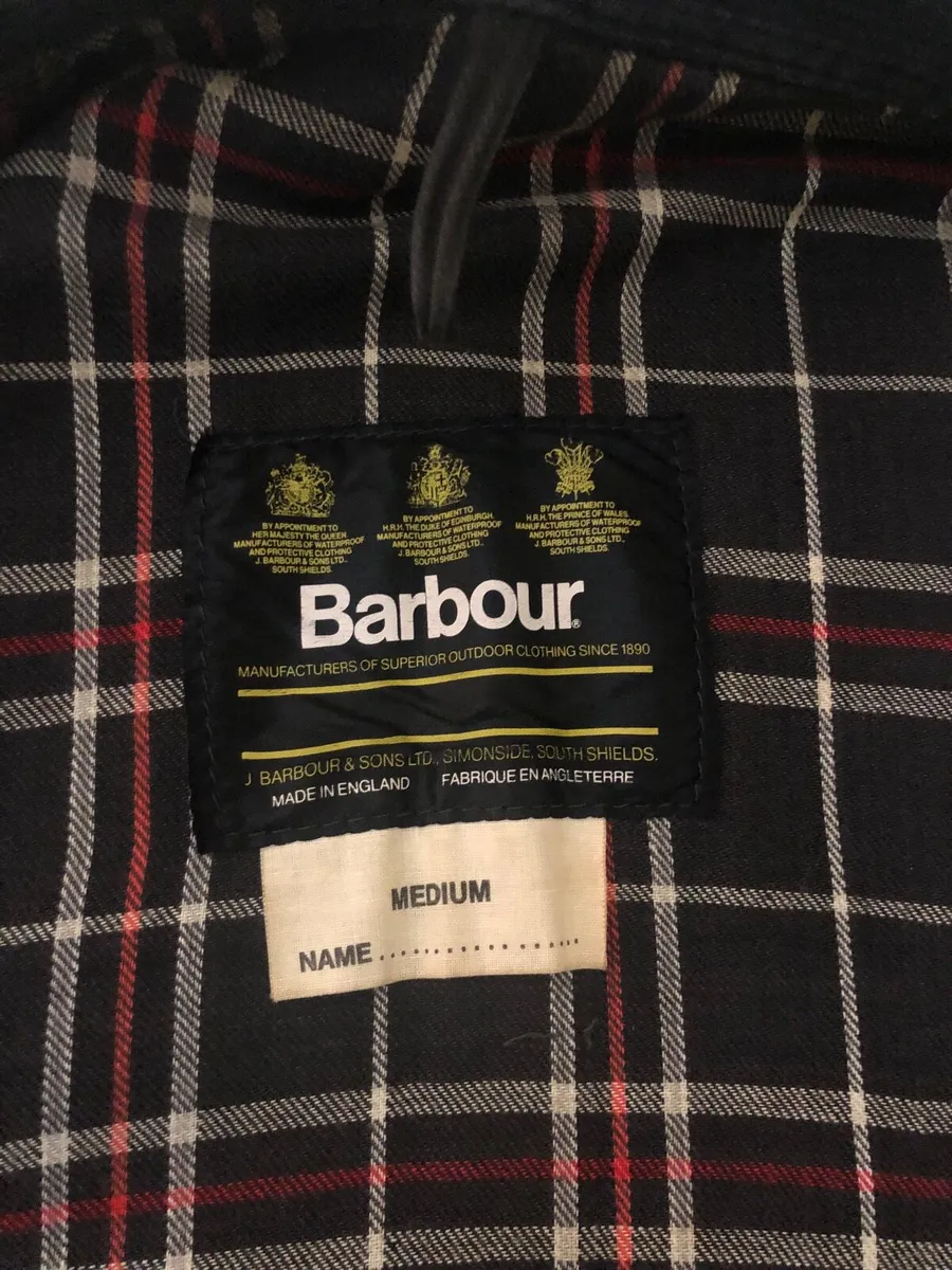 Barbour Westmorland Vintage waxed Gilet 3 Crest - Image 2