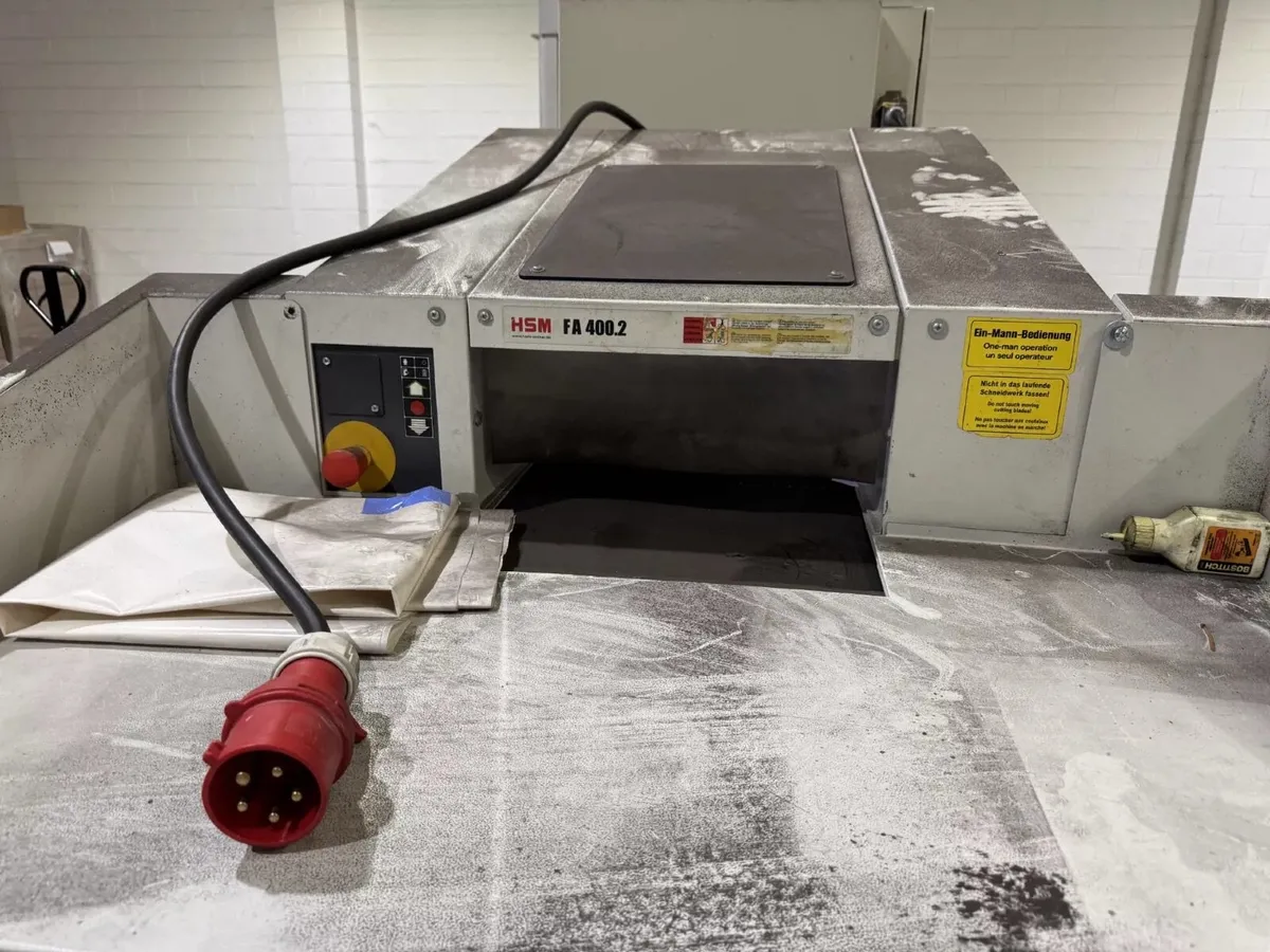 Industrial Document Shredder / compactor - Image 2