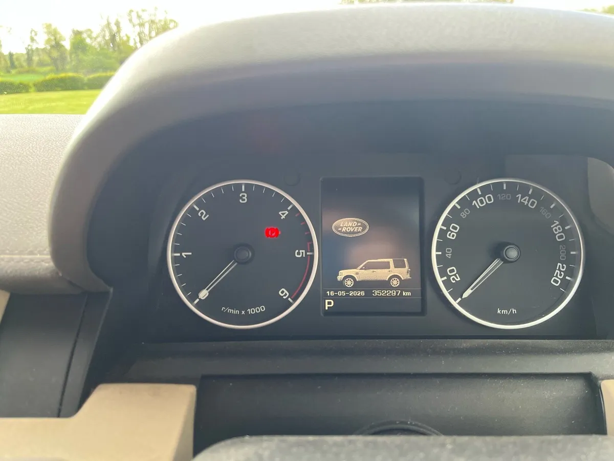 Landrover discovery 4 - Image 2