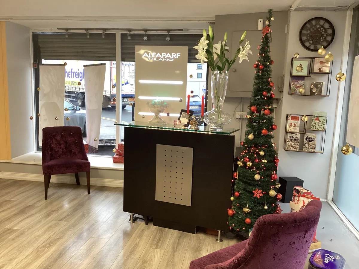 HAIRDRESSING SALON FOR  SALE - Image 4