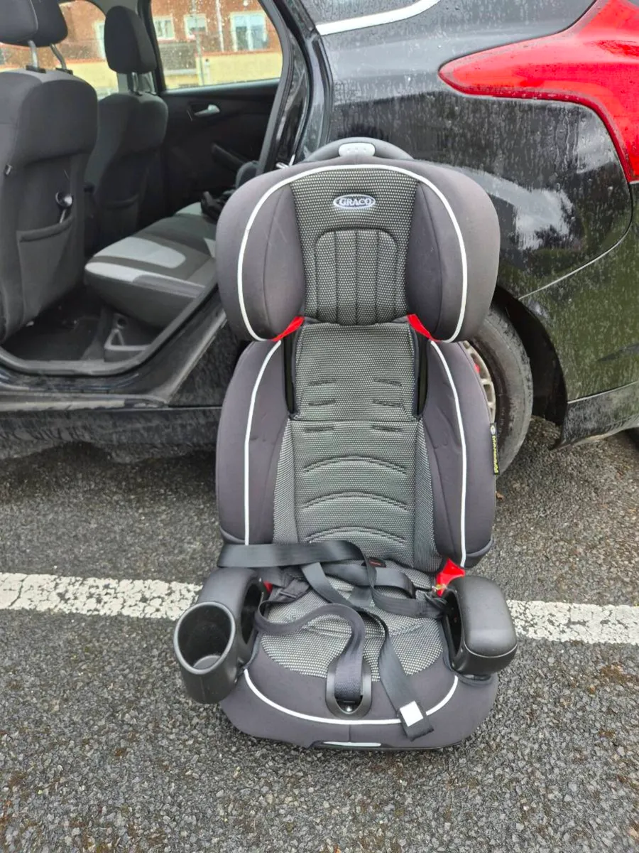 FREE Baby and Toddler Car Seat - Image 2