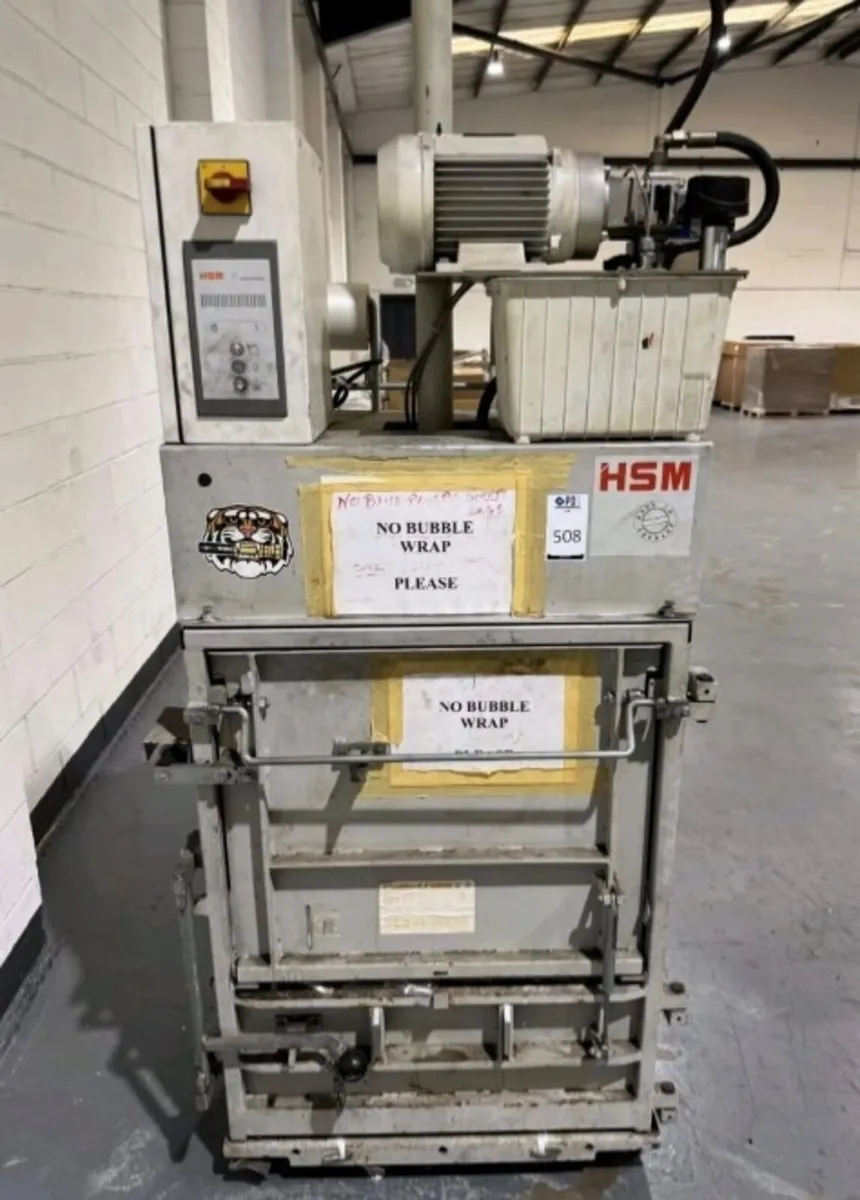 Cardboard Plastic Compactor Baler - Image 1