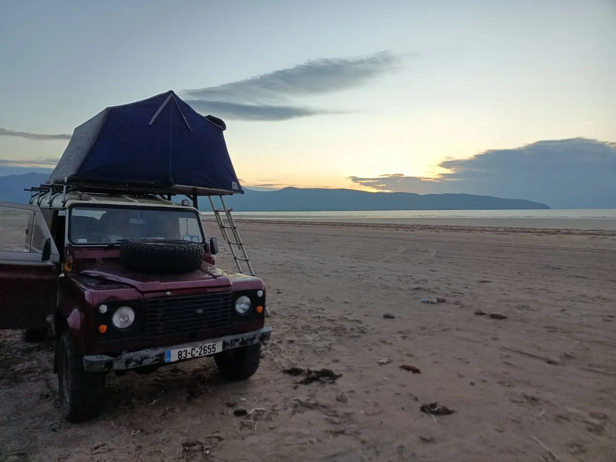 Roof tent - Image 1