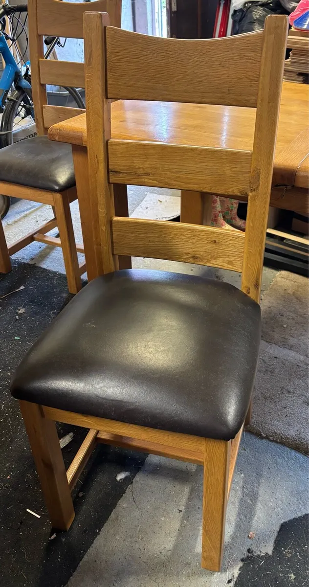 Kitchen Table & Chairs - Image 2