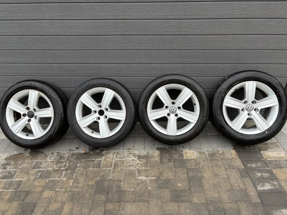 16” GENUINE VOLKSWAGEN GOLF ALLOY WHEELS & TYRES - Image 2