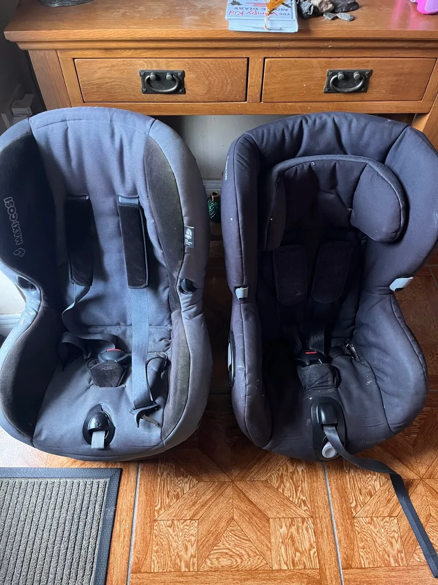 Free Maxi Cosi Axiss car seat - Image 1