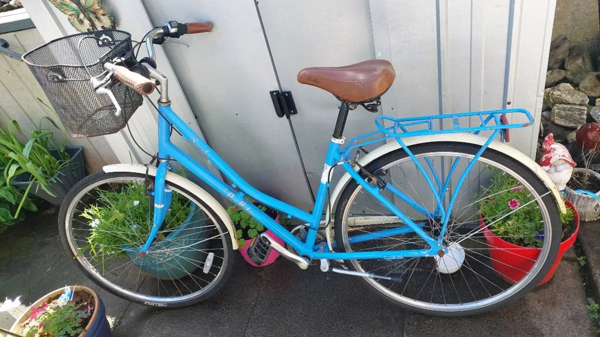 Pendleton Somerby Low Step Through City Bike - Image 2