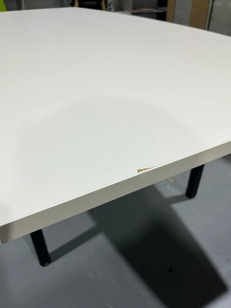 C-Sense Single Piece Curved Meeting Table - Image 2