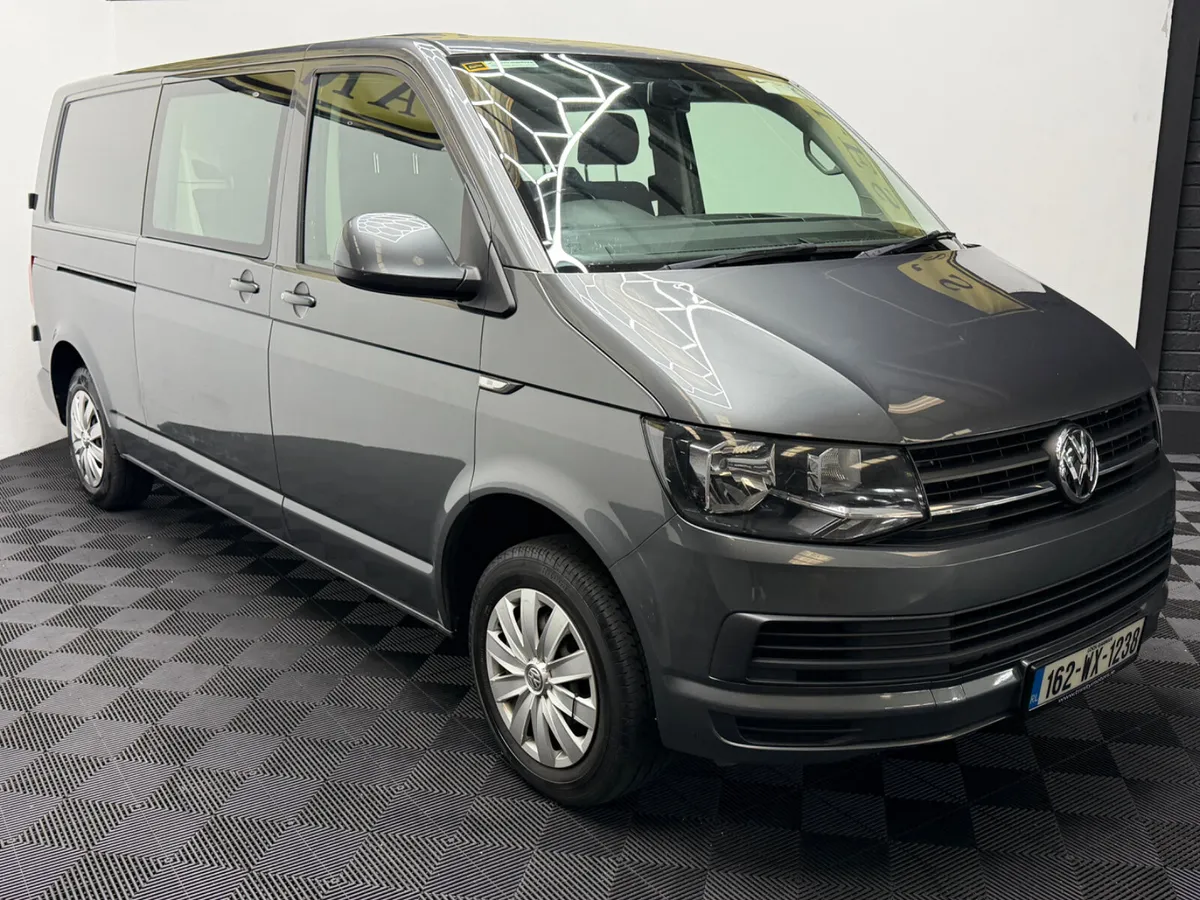2016 Crew cab Volkswagen Transporter 6seat - Image 2