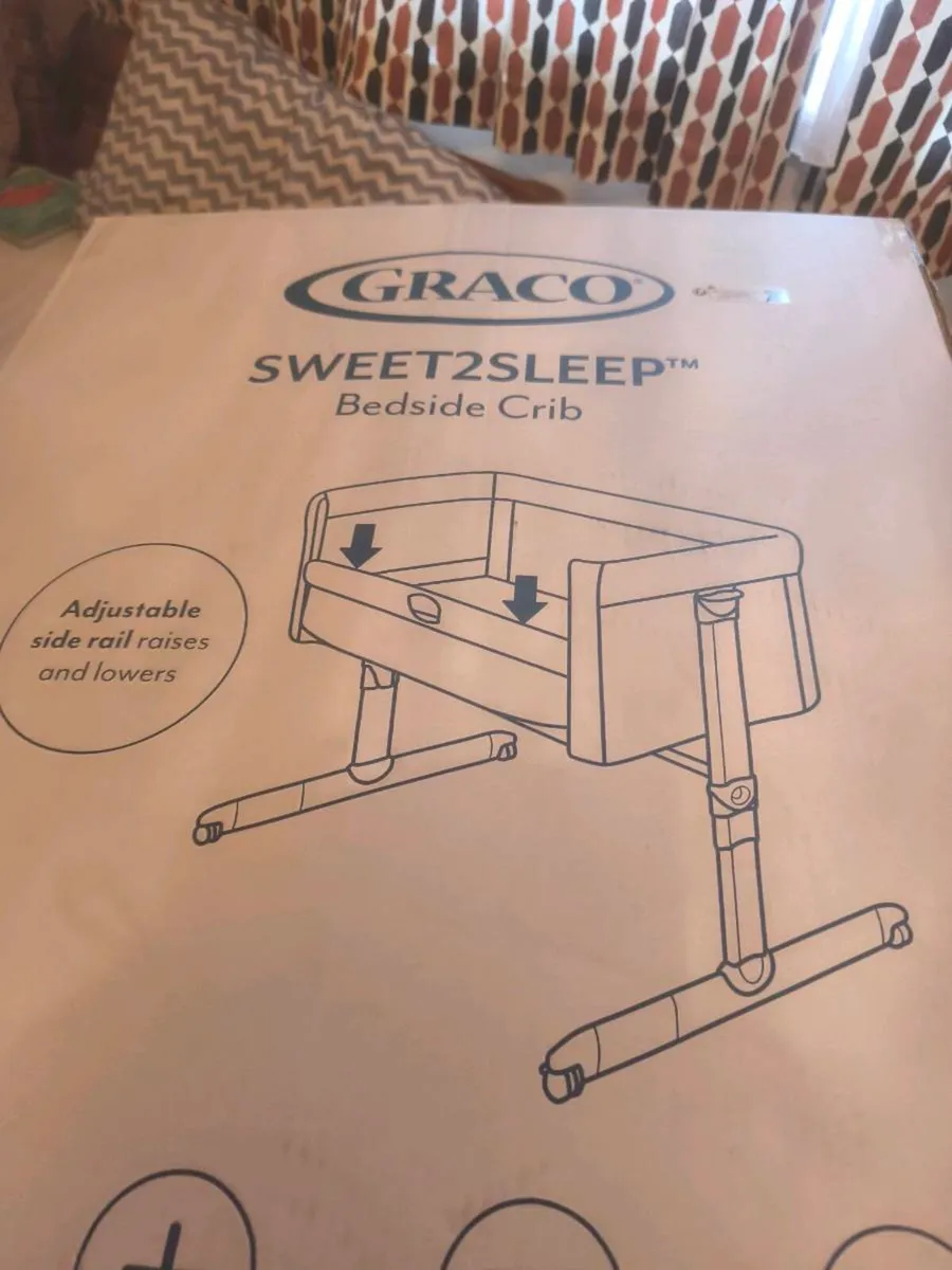 Bedside crib - Image 2