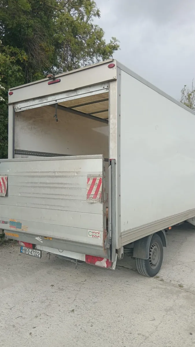 2019 MERCEDES SPRINTER BOXVAN - Image 3
