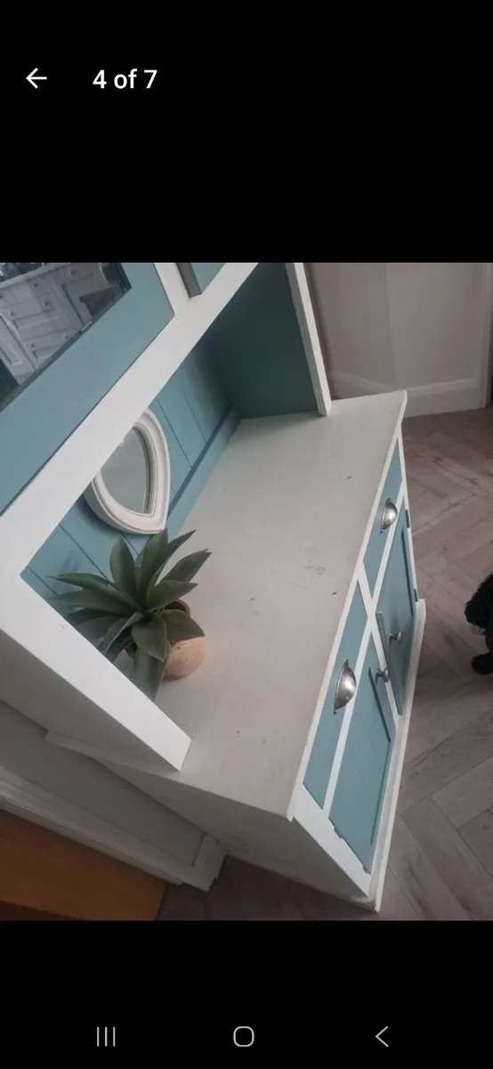 Dresser - Image 3