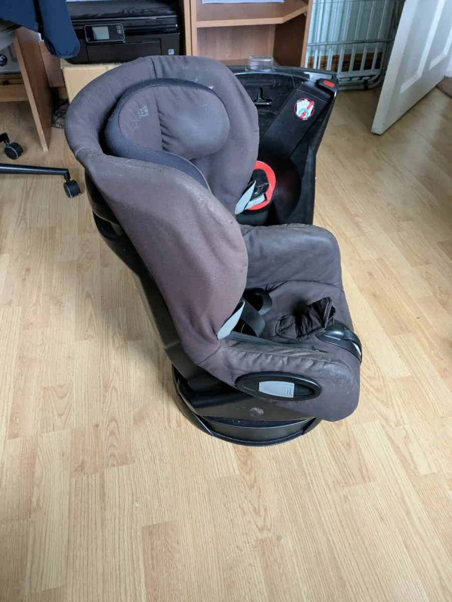 Child car seat - Image 2