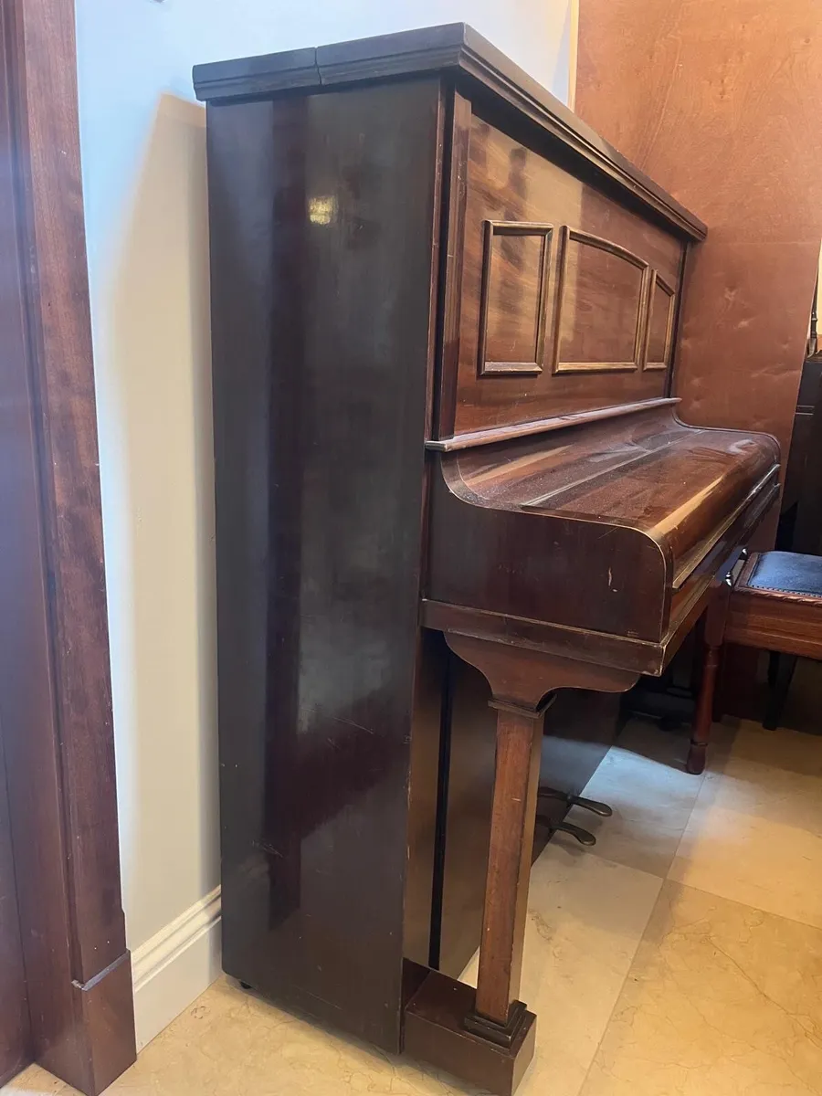 Piano - Image 2