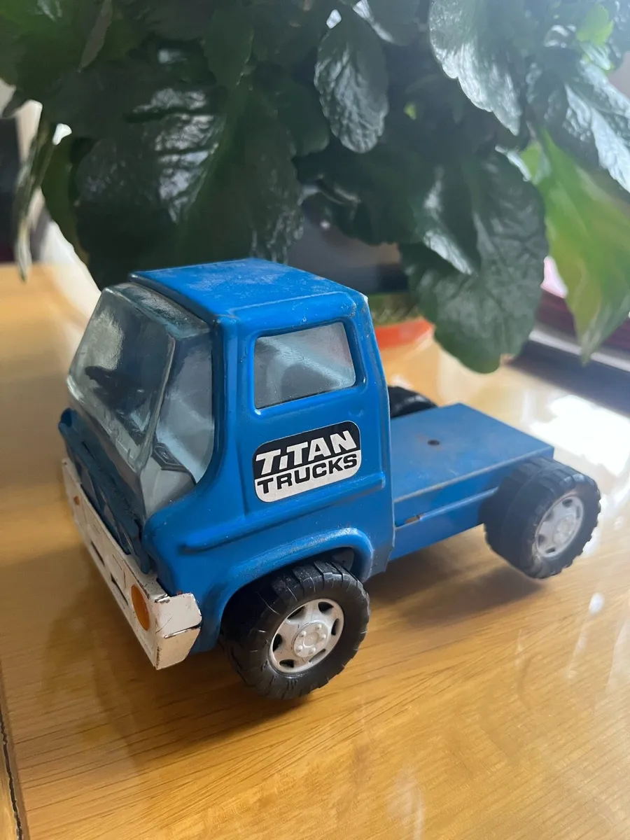 Vintage Titan metal  truck - Image 2