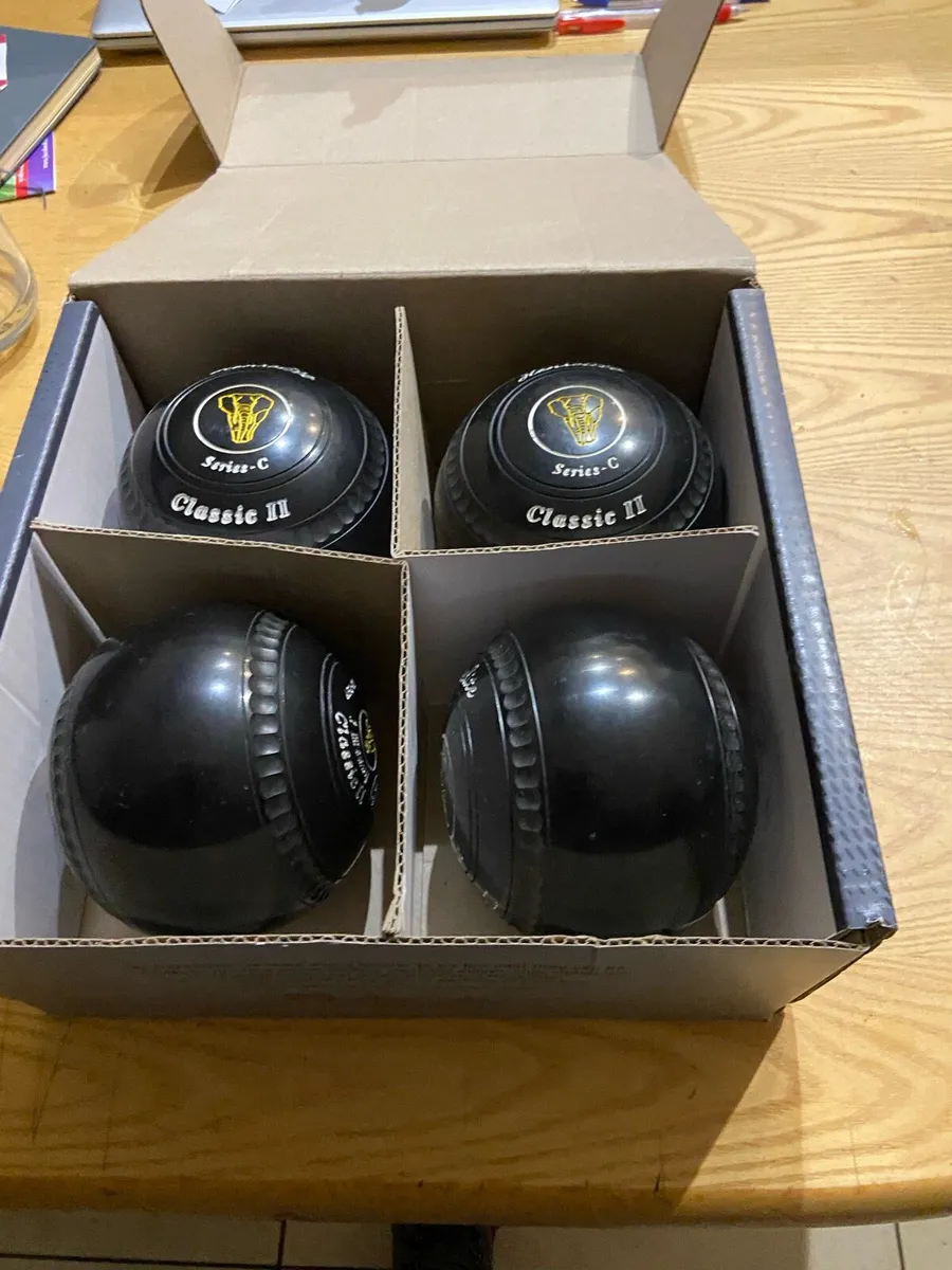 Lawn bowls - Image 2