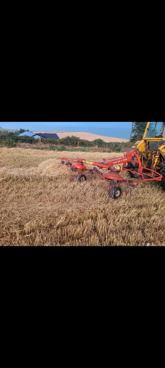 Kuhn Rake/Tedder - Image 2