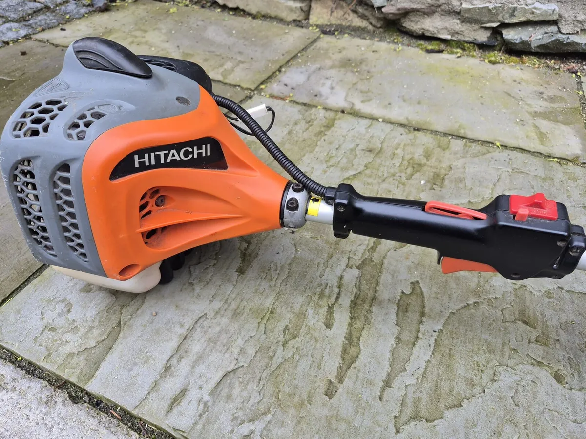 Hitachi Petrol Strimmer - Image 2