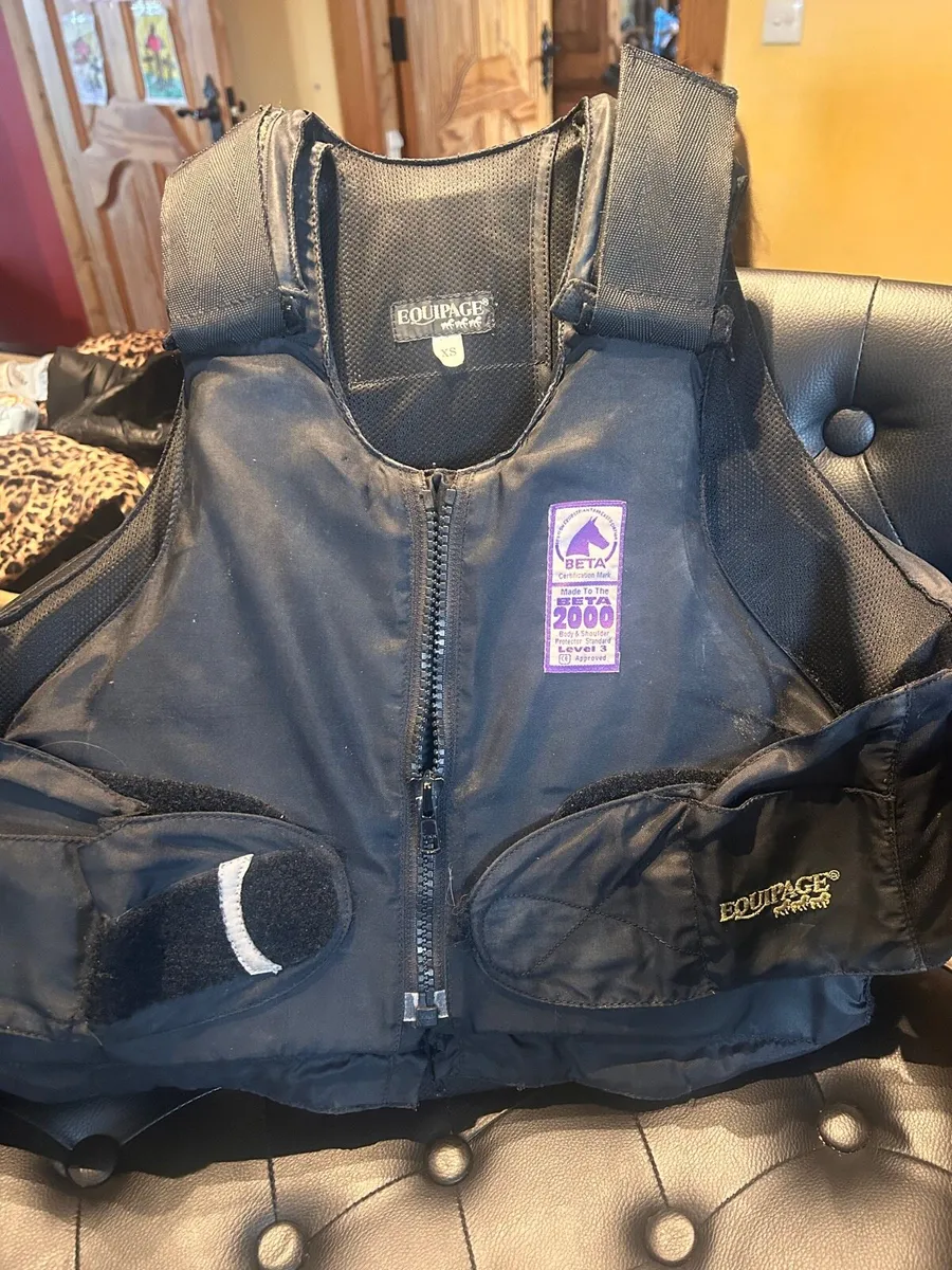 Back protector - Image 1